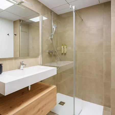 Aster Lovely Apartment *